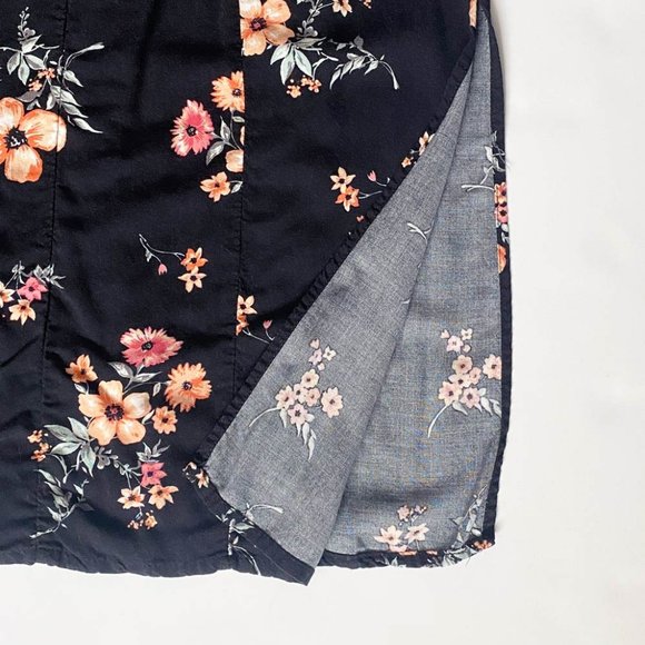 H&M Divided Floral Skirt - Picture 4 of 7